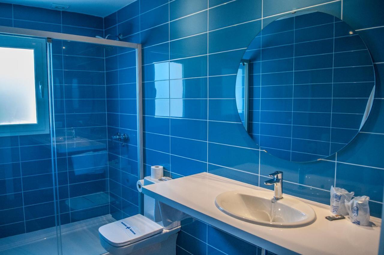 Hostal Xuroy Cala Alcaufar Zewnętrze zdjęcie