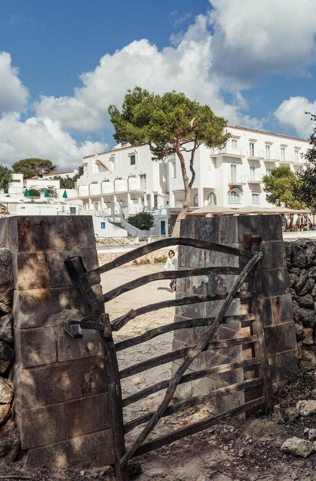 Hostal Xuroy Cala Alcaufar Zewnętrze zdjęcie
