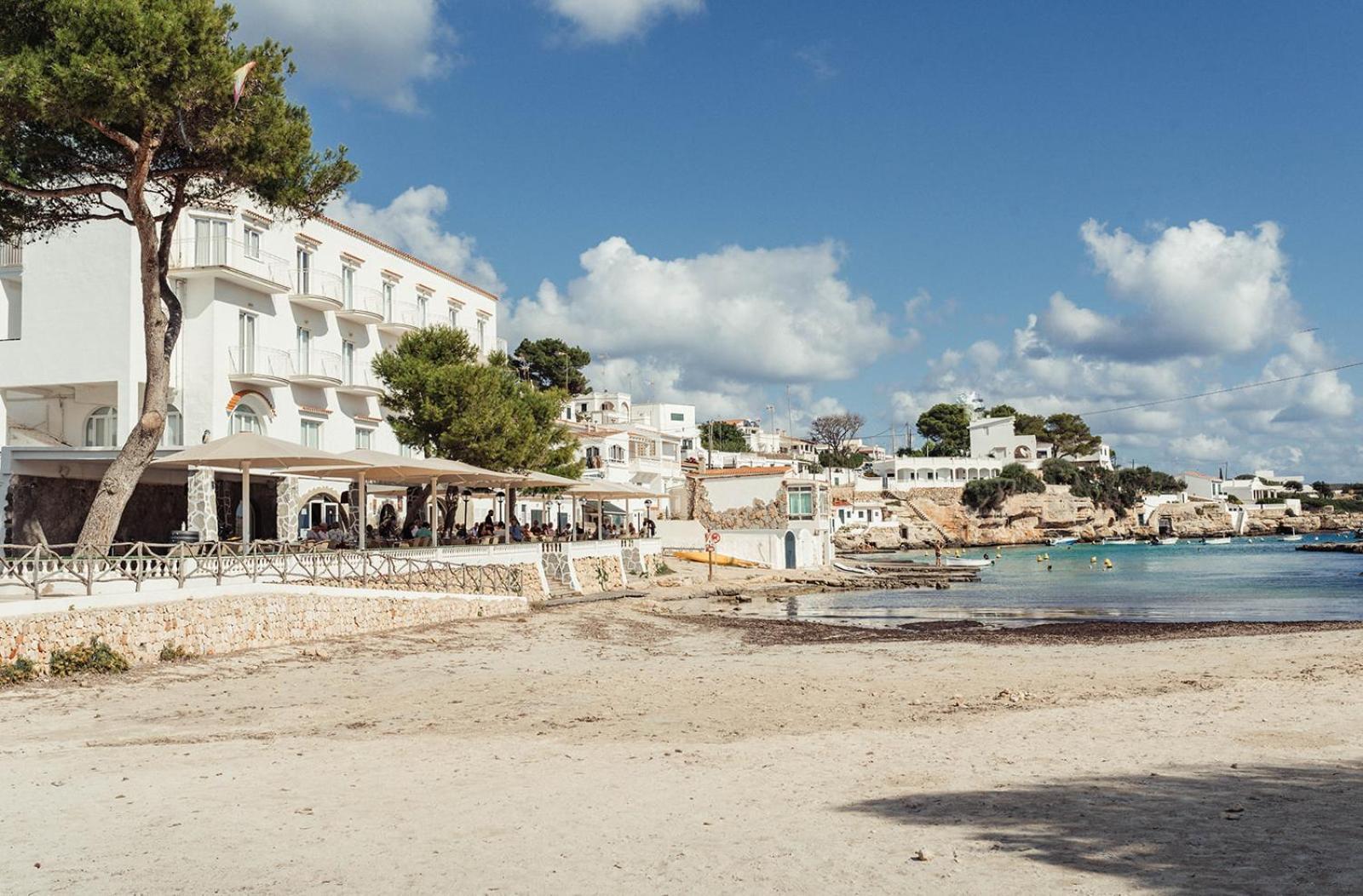Hostal Xuroy Cala Alcaufar Zewnętrze zdjęcie